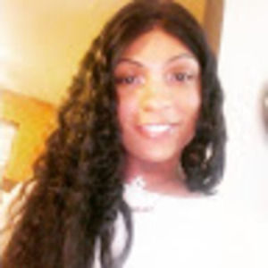 Meet your Posher, Nadia